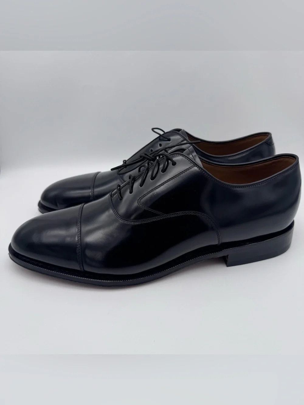 Johnston & Murphy Melton Cap Toe Oxford Black Leather Men Size 10.5 D Dress Shoe